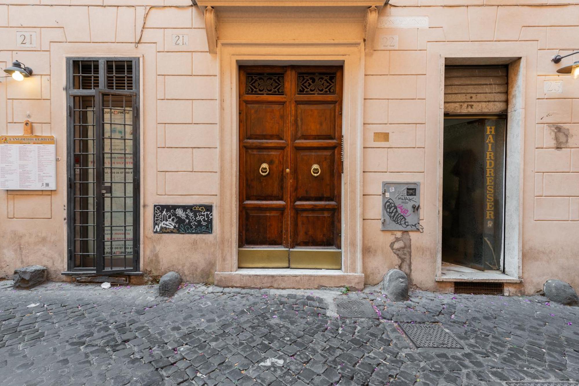 My Trevi Suite & Apartment Roma Exterior foto